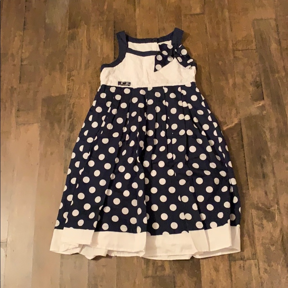 Blue dress with white dots